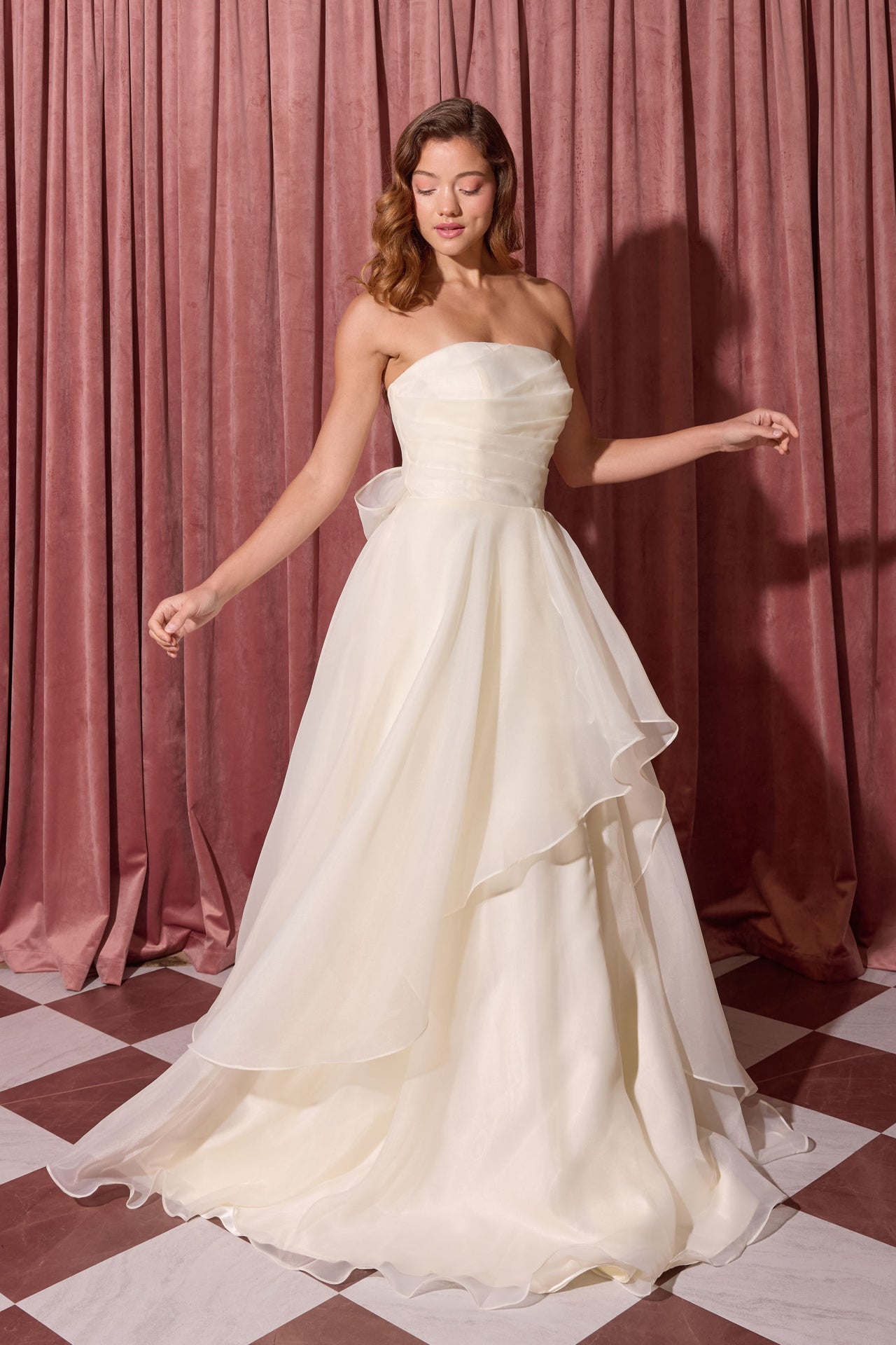 Strapless Floor-Length Organza Wedding Layered Dress Eureka Fashion EK216