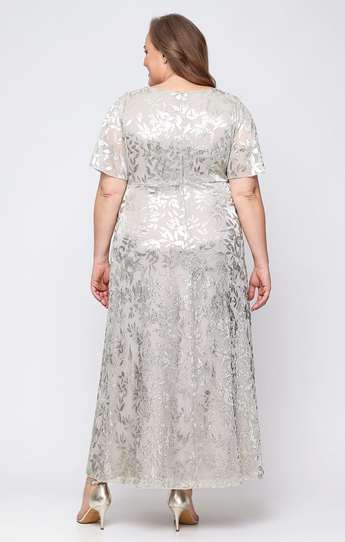 SL Fashions 9479492 Round Neck Floor-Length Metallic Evening Dress Floral - Image 2