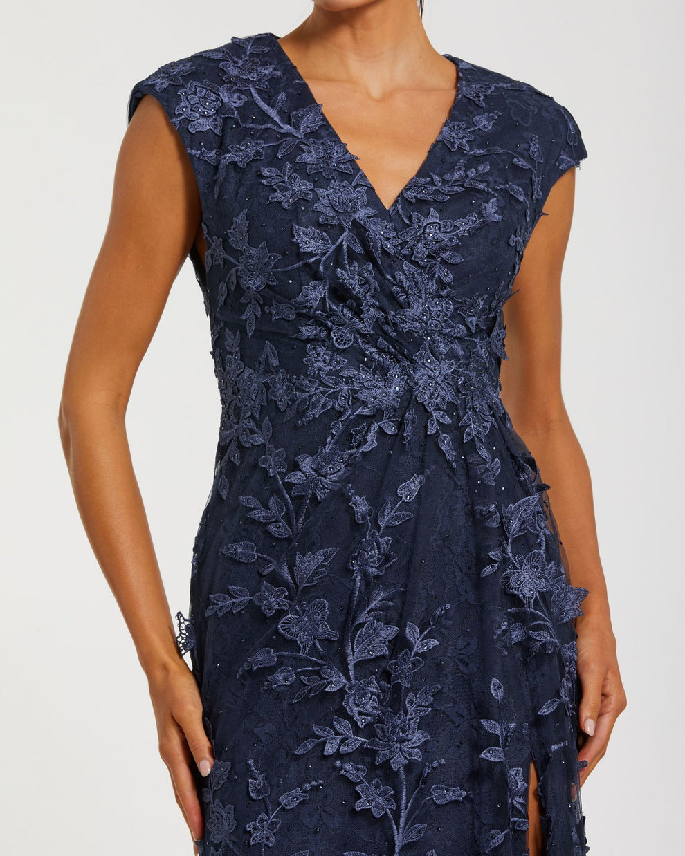 V-Neck Long Mesh Evening Dress Floral Mac Duggal 9967882P - Image 6